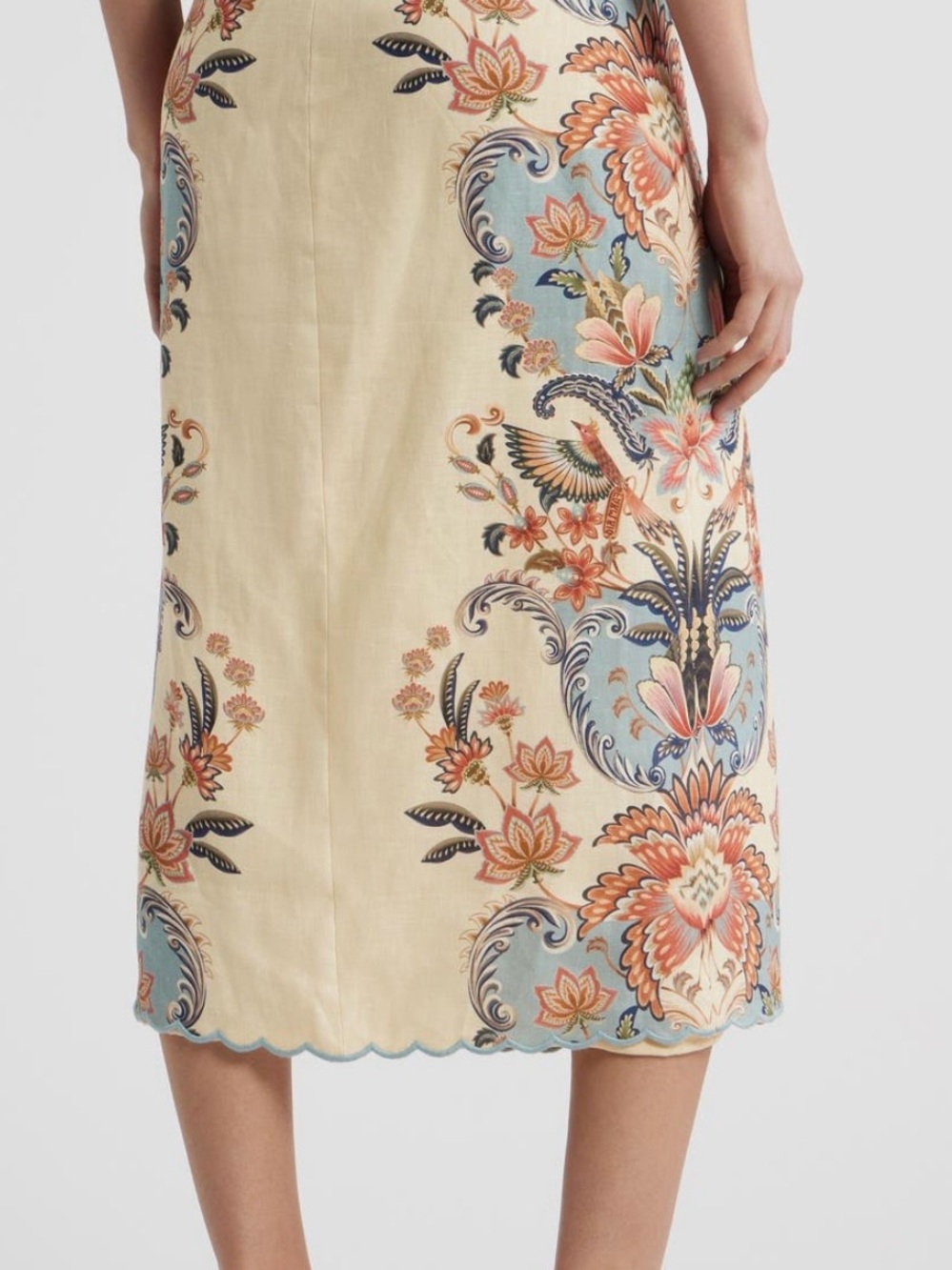 FARM Rio
Boho Beauty Wrap
Linen Maxi Skirt Size M - Picture 2 of 11